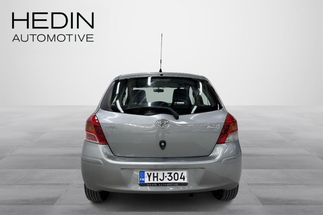 Toyota Yaris 2009