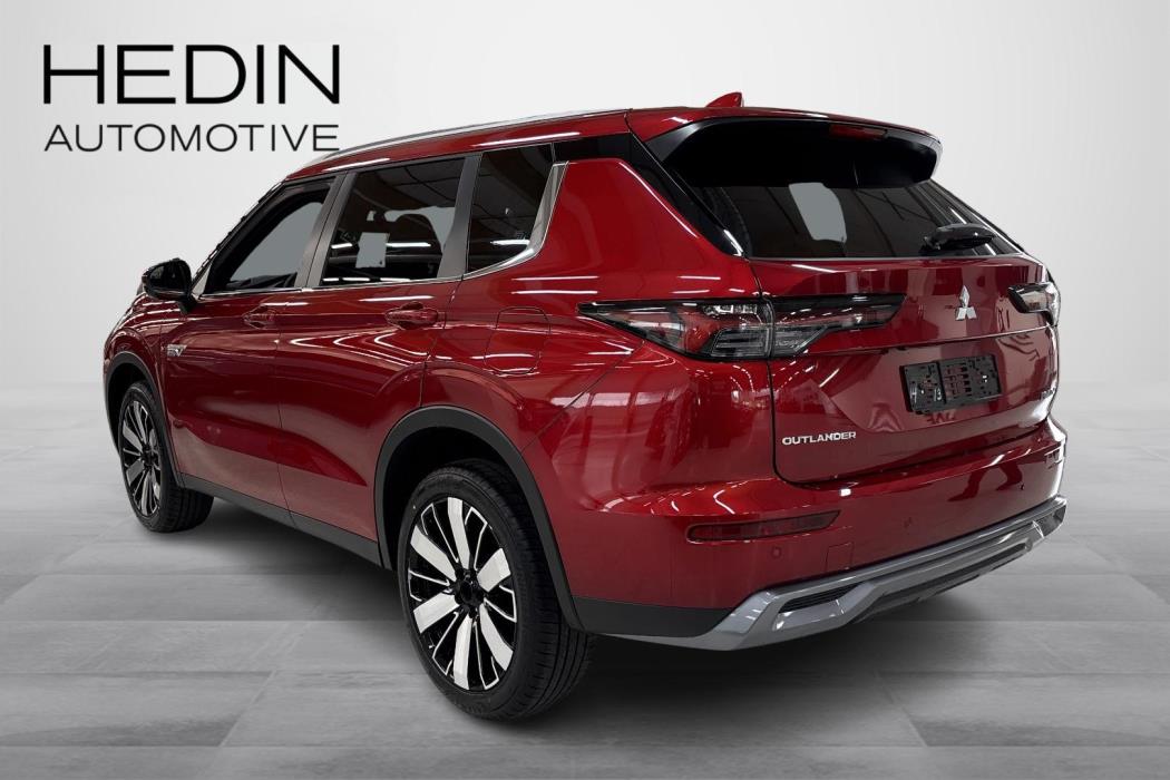 MITSUBISHI OUTLANDER 2026