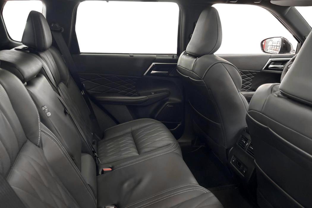 Mitsubishi Outlander 2026