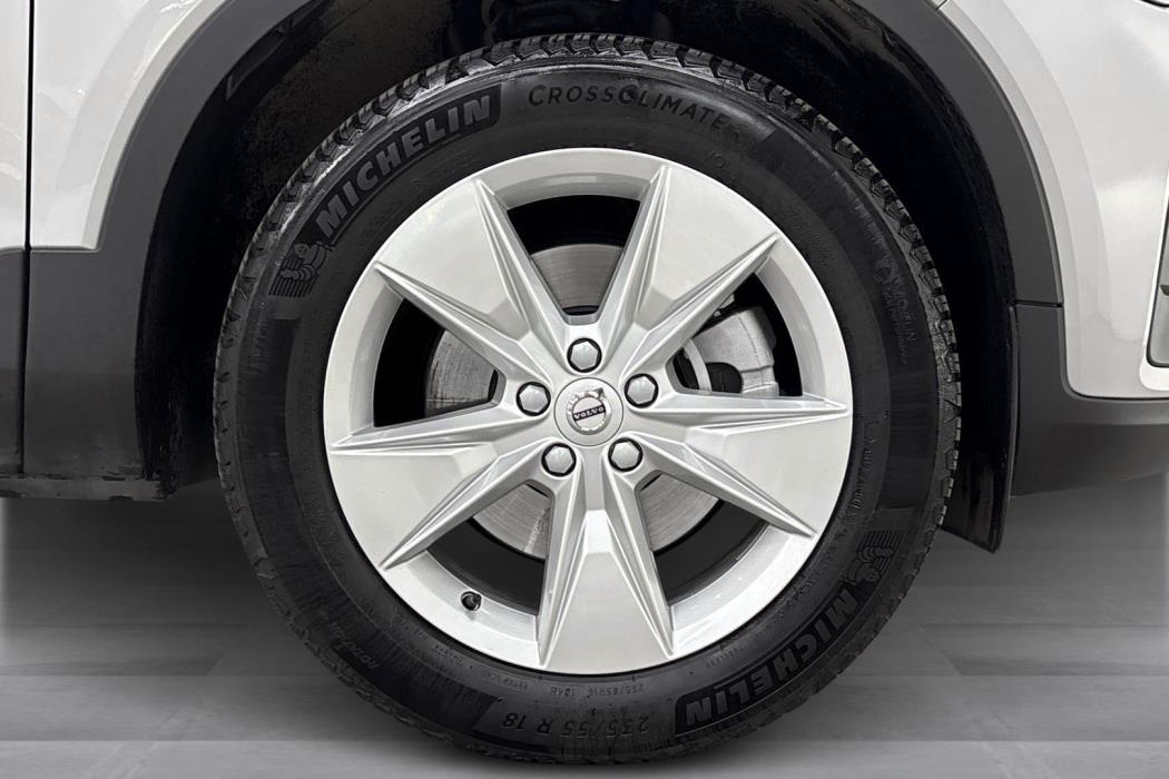 Volvo XC40 2024