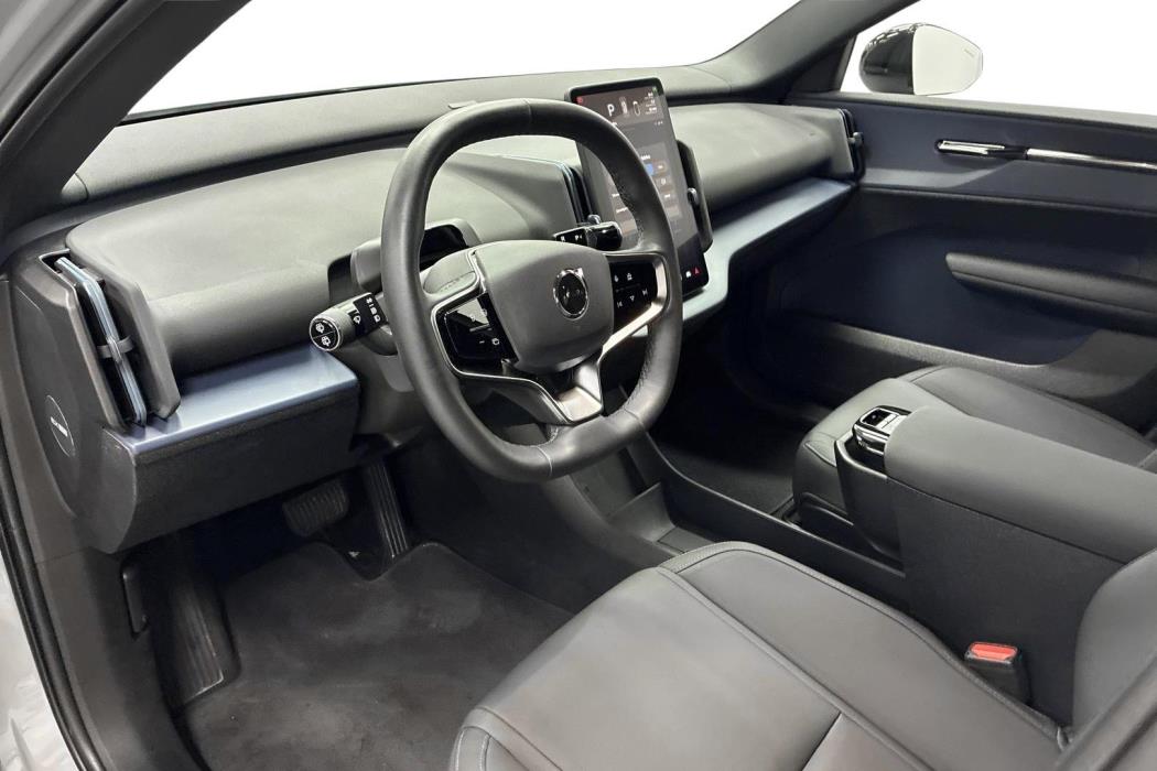 Volvo EX30 2024