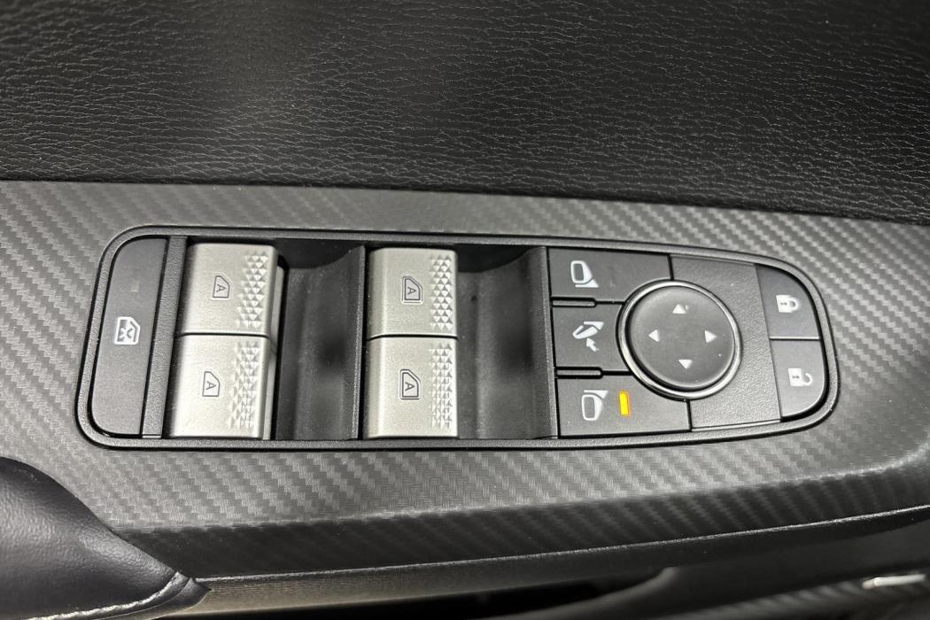 Mitsubishi Outlander 2025