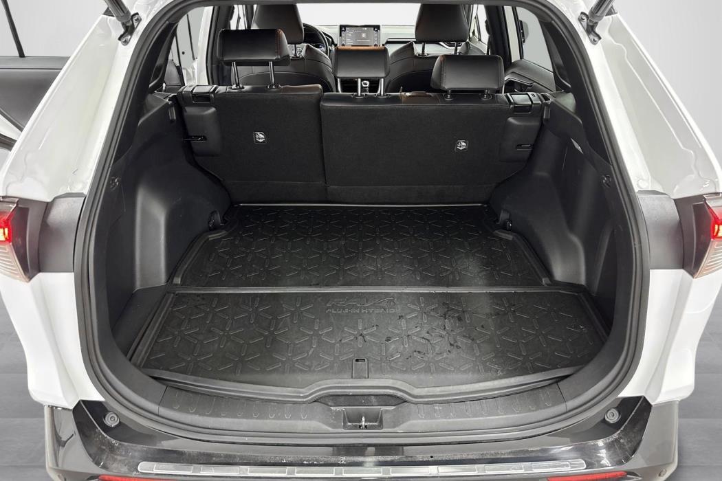 TOYOTA RAV4 Plug-in 2021