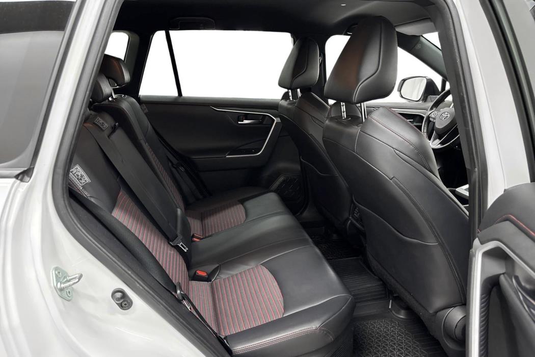TOYOTA RAV4 Plug-in 2021