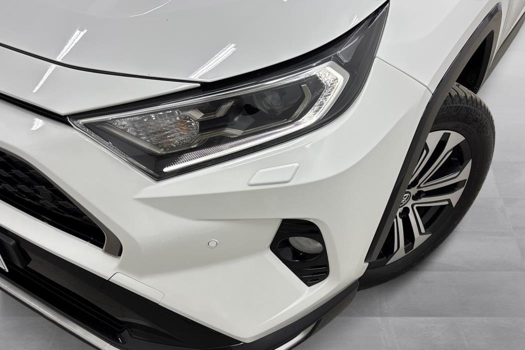 TOYOTA RAV4 Plug-in 2021