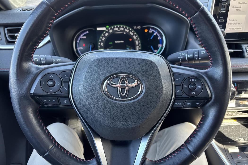 Toyota RAV4 Plug-in 2021