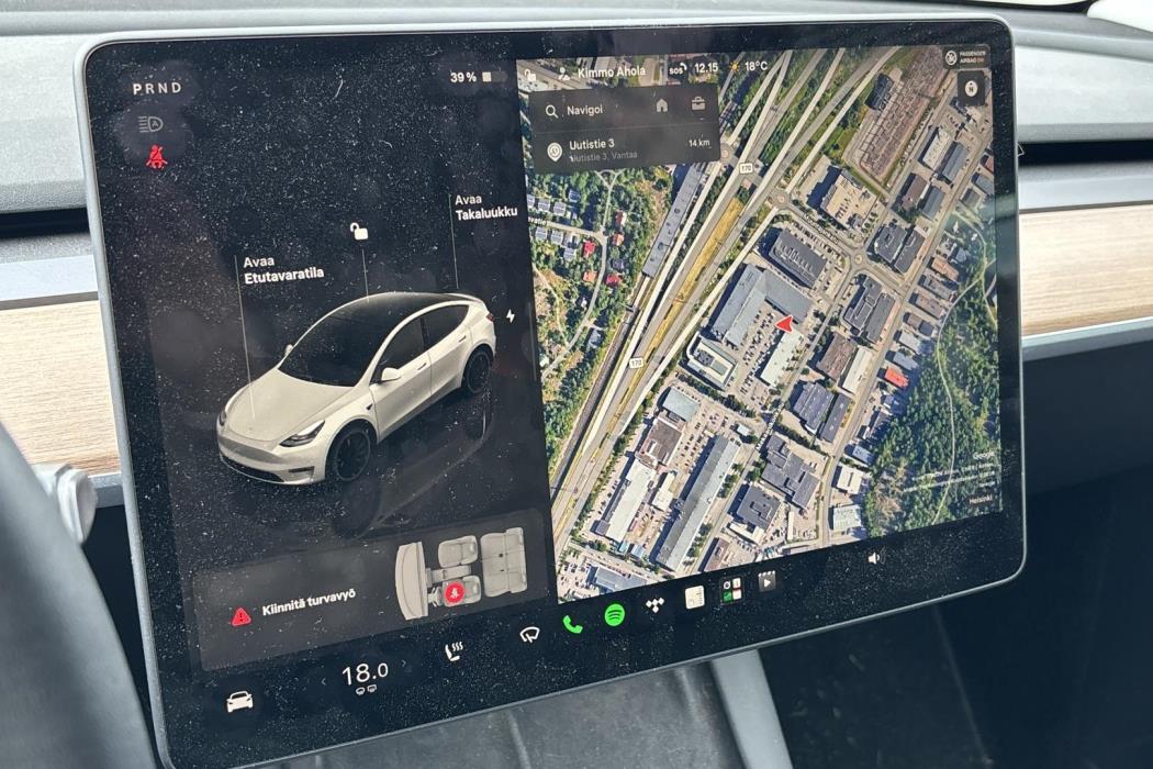 Tesla Model Y 2022