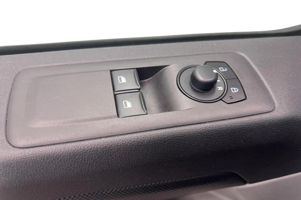 Ford Transit Custom 2025