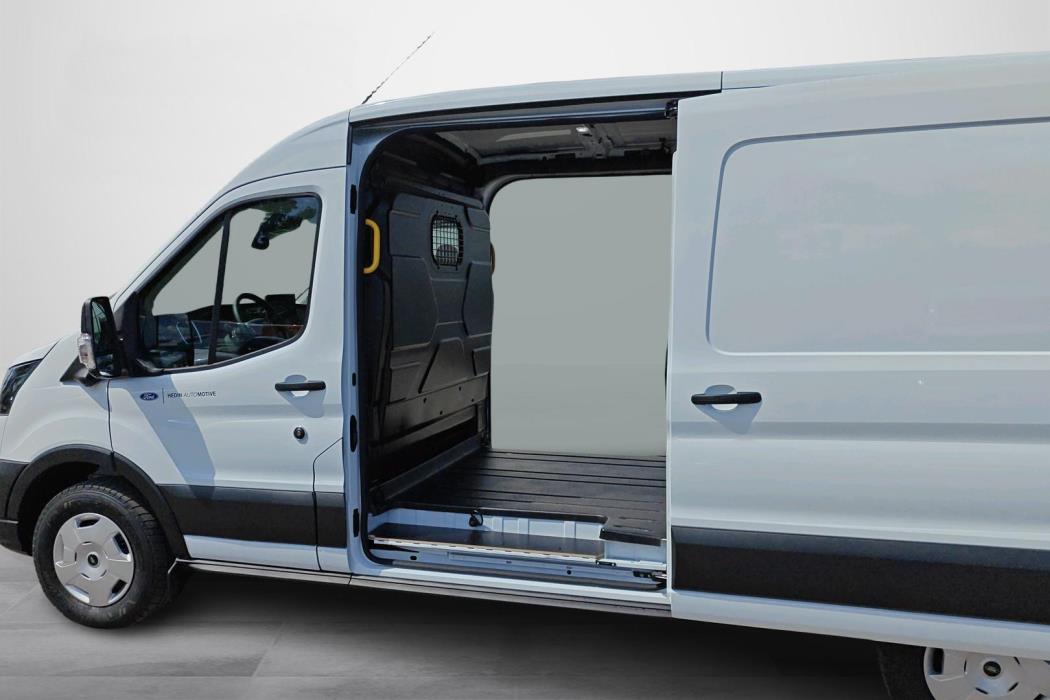 Ford Transit 2025