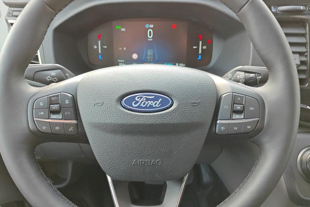 Ford Transit 2025