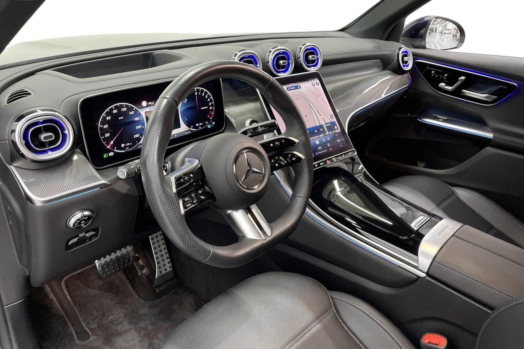 Mercedes-Benz GLC 2023