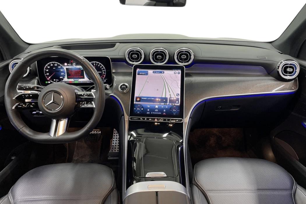 Mercedes-Benz GLC 2023