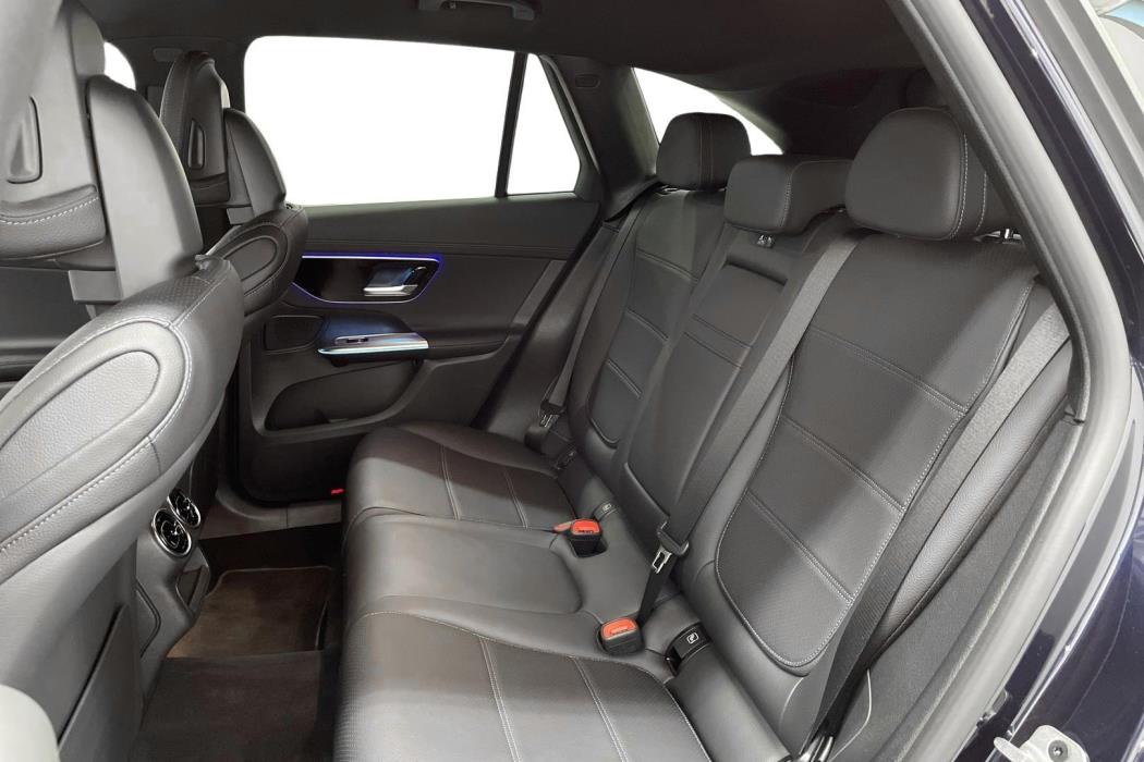 Mercedes-Benz GLC 2023