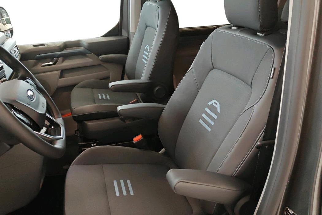 FORD Tourneo Custom 2026