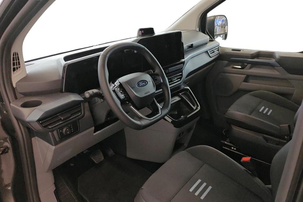 FORD Tourneo Custom 2026