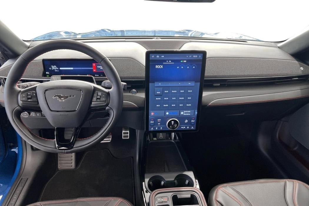 Ford Mustang Mach-E 2026