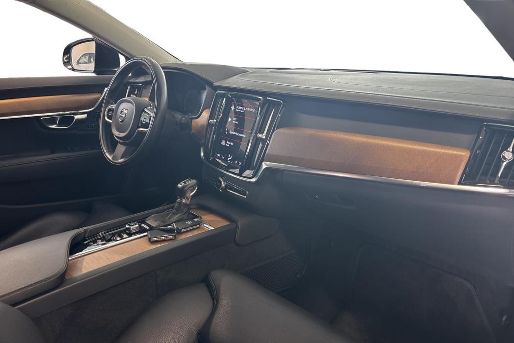 Volvo V90 2020