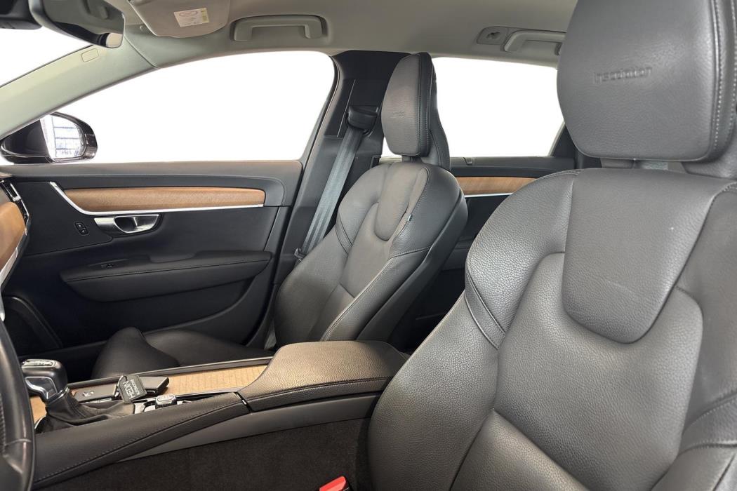 Volvo V90 2020