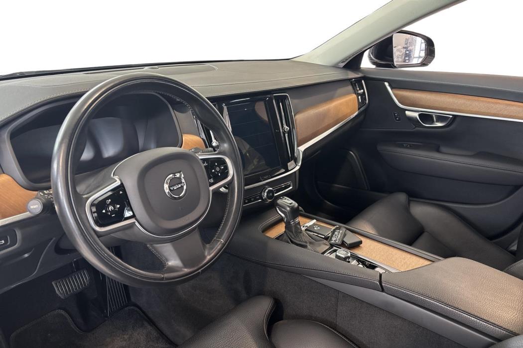 Volvo V90 2020