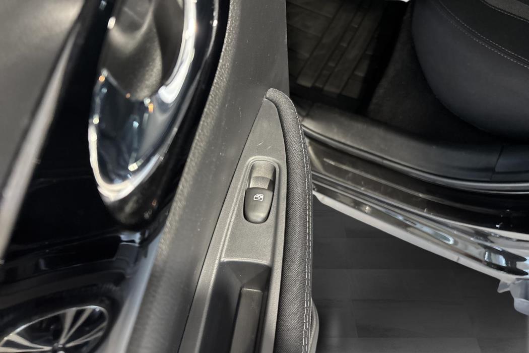 NISSAN Qashqai 2020