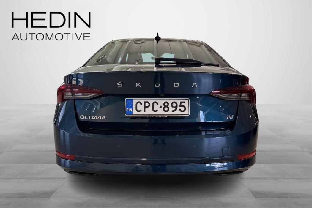 SKODA OCTAVIA 2021
