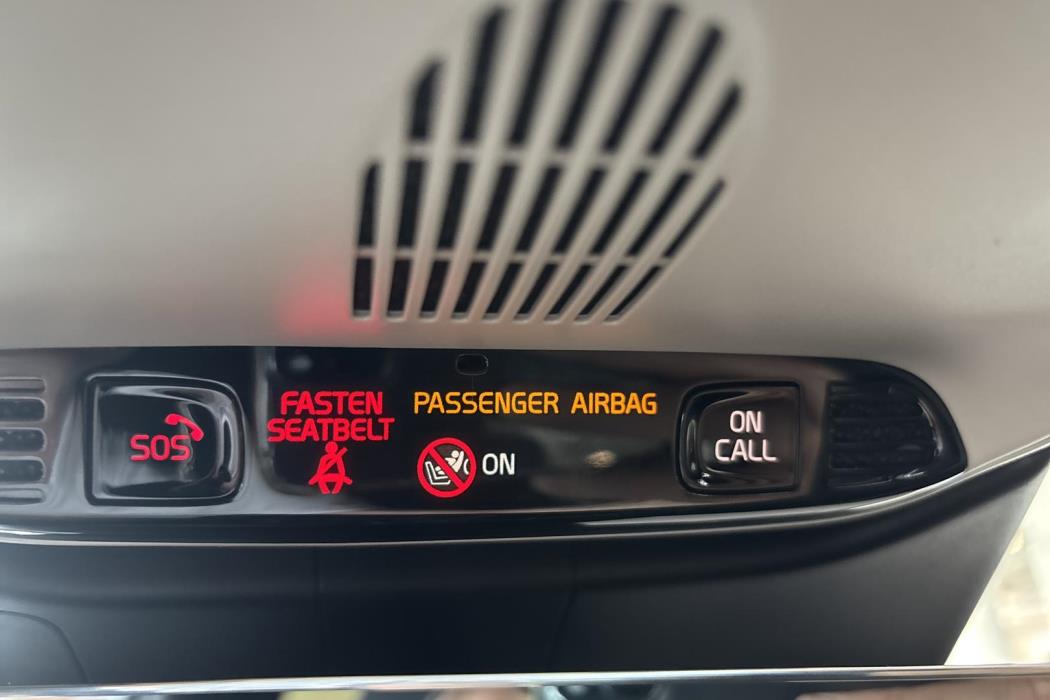 VOLVO V60 2022