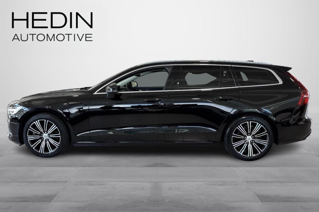 VOLVO V60 2022