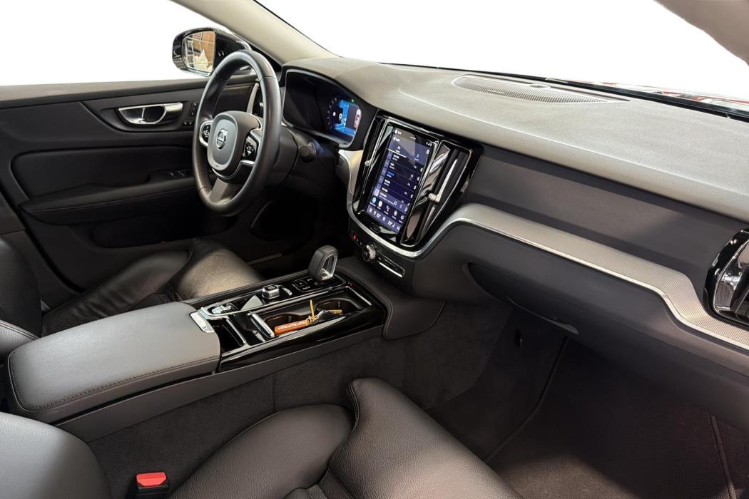Volvo S60 2023