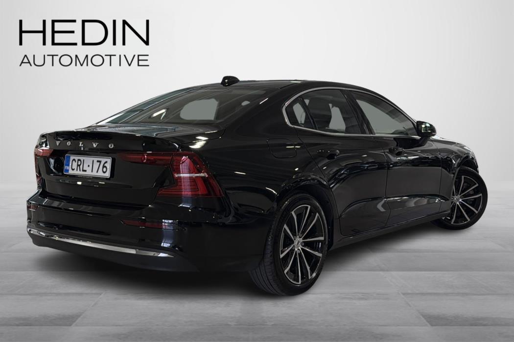 Volvo S60 2023