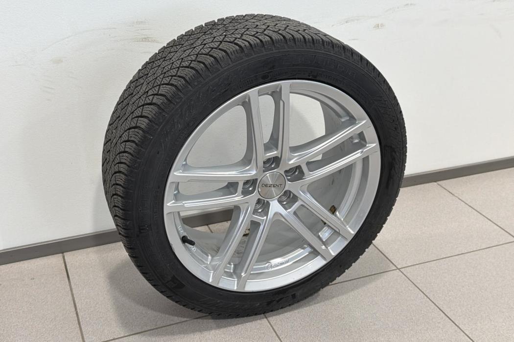 Volvo S60 2023