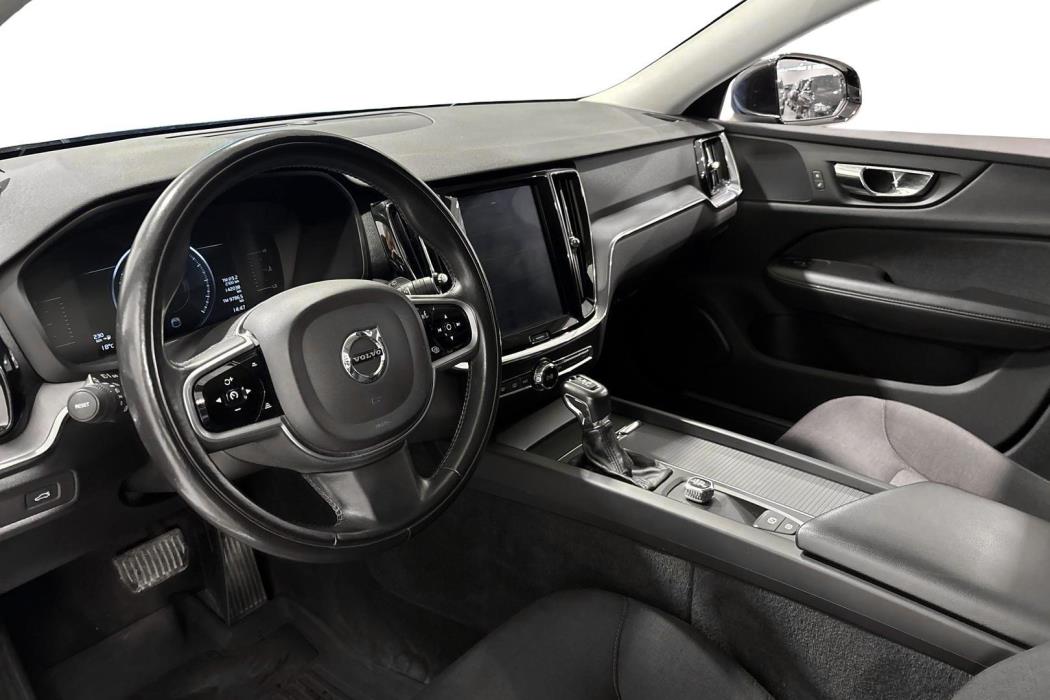 VOLVO V60 2018