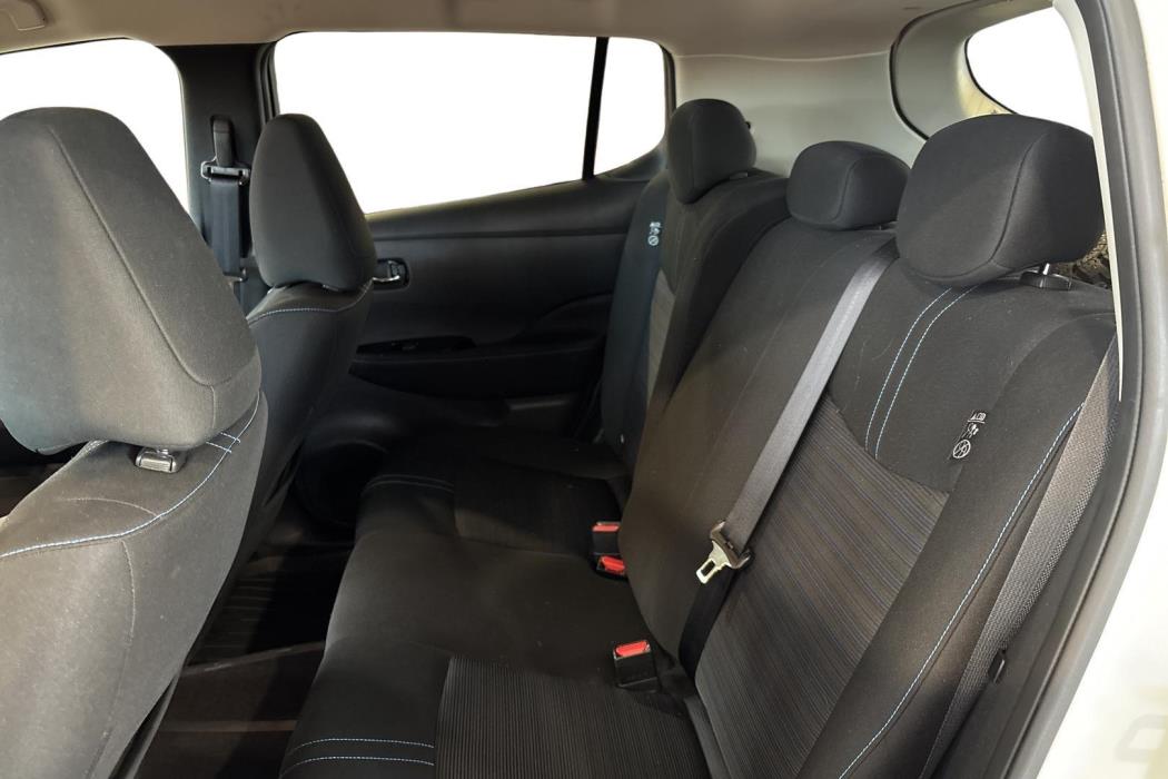 NISSAN Leaf 2023
