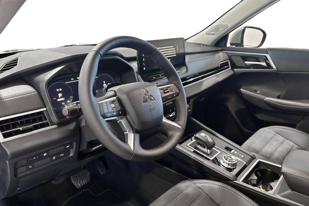 Mitsubishi Outlander 2026