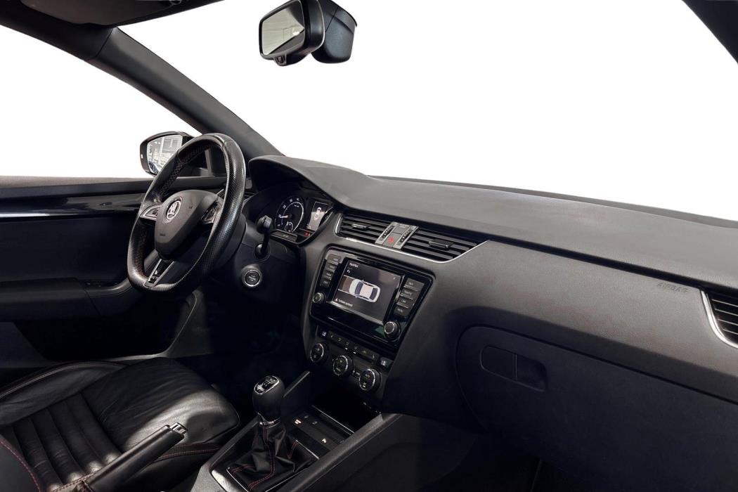 SKODA Octavia 2016