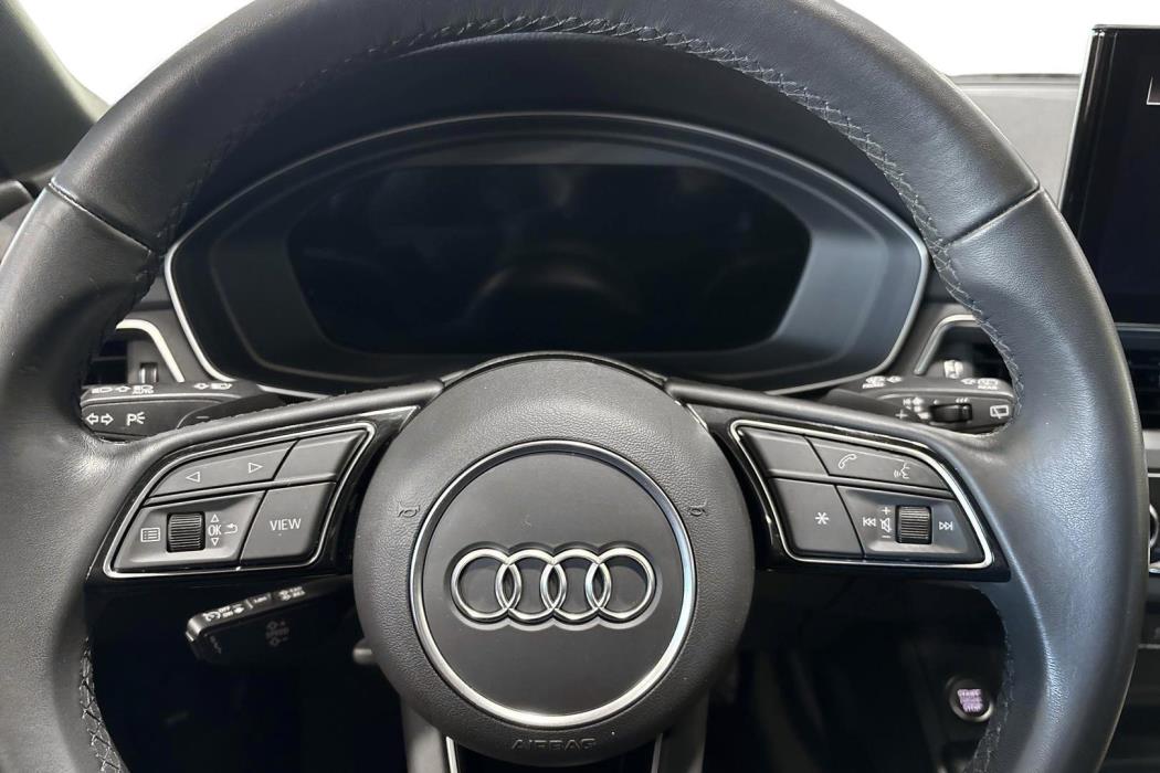 Audi A4 2023