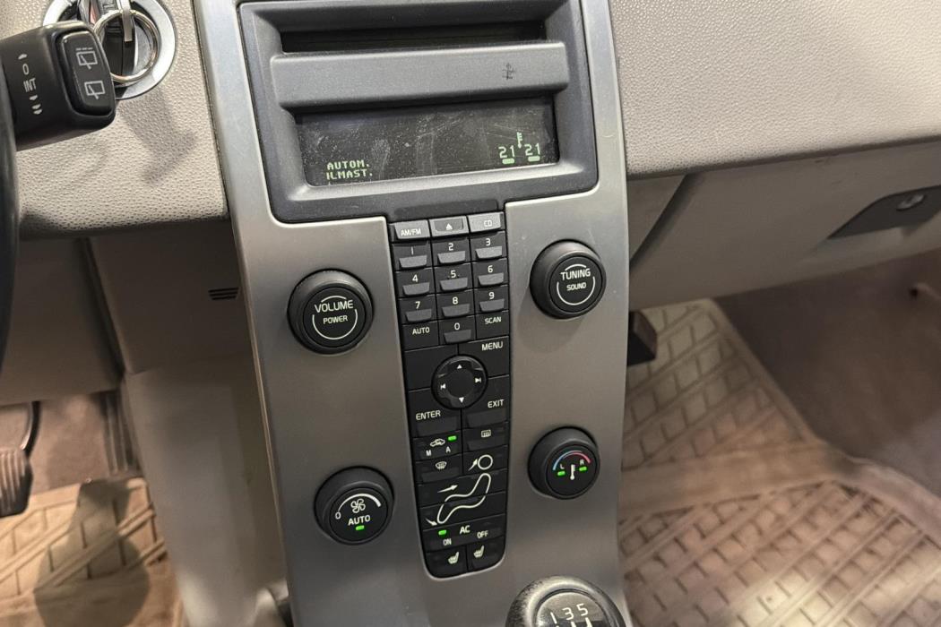VOLVO V50 2005