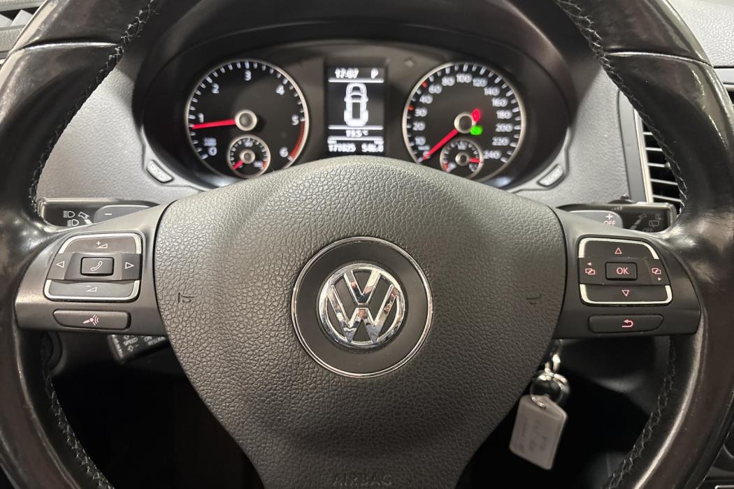 VOLKSWAGEN SHARAN 2013