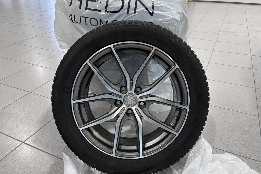 Volvo V40 Cross Country 2015