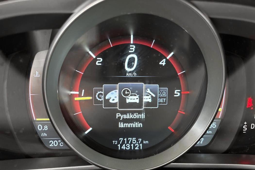 Volvo V40 Cross Country 2015