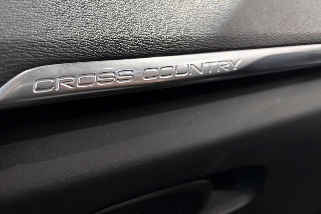 Volvo V40 Cross Country 2015