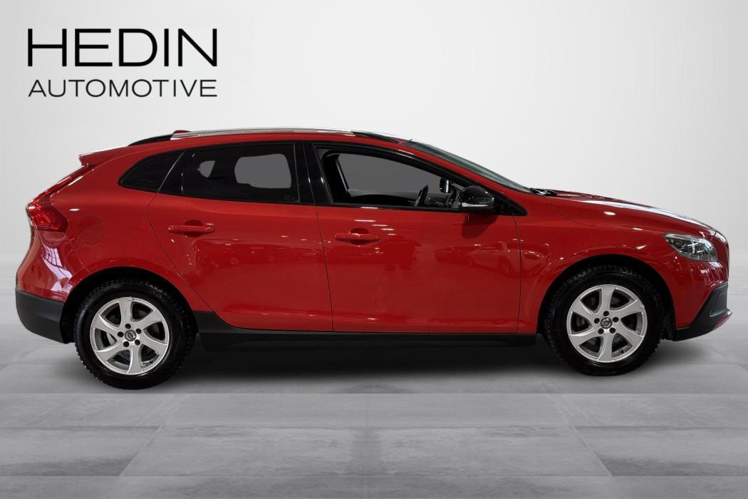 Volvo V40 Cross Country 2015