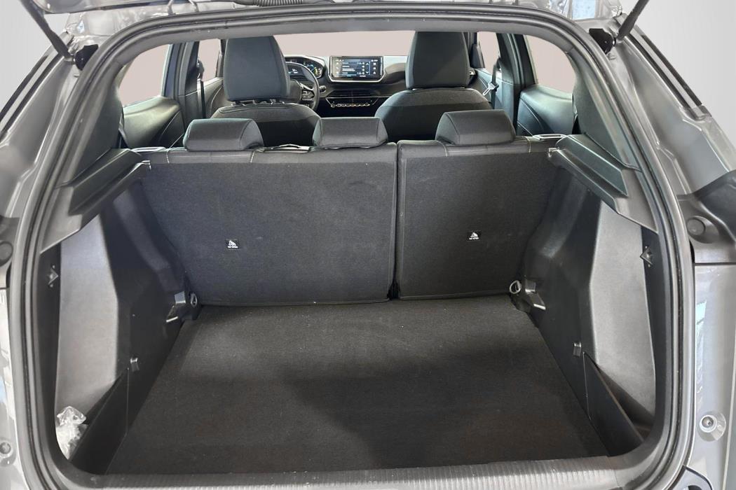 PEUGEOT e-2008 2024