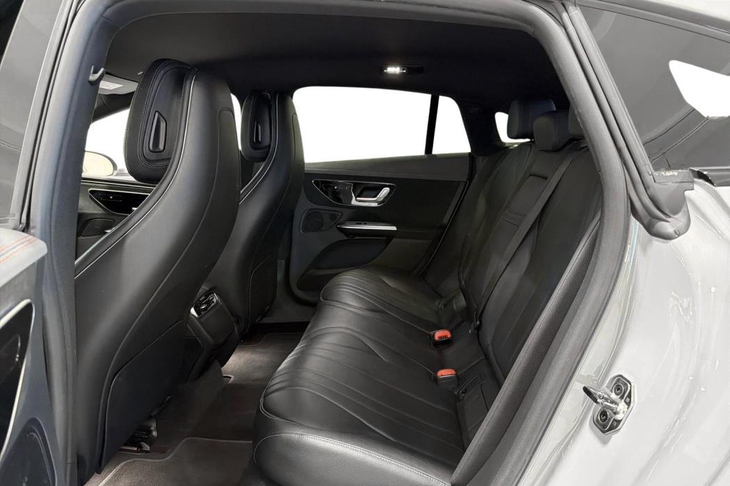 Mercedes-Benz EQE 2023