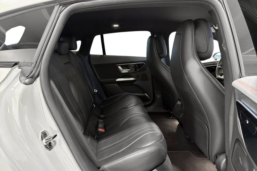 Mercedes-Benz EQE 2023