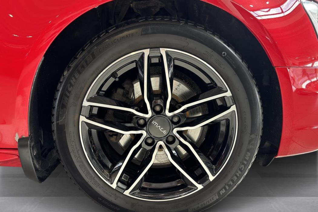 AUDI A4 2015