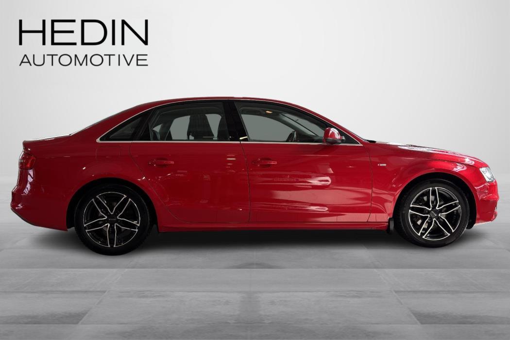 AUDI A4 2015