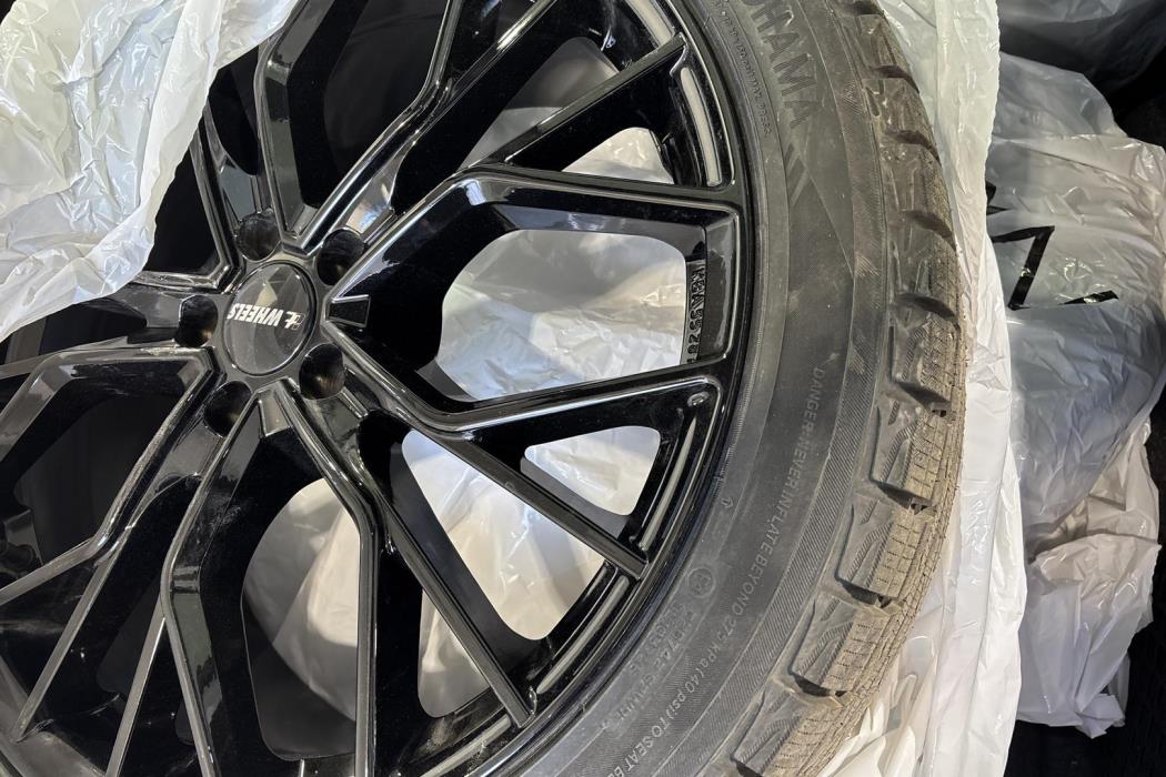 POLESTAR 2 2025