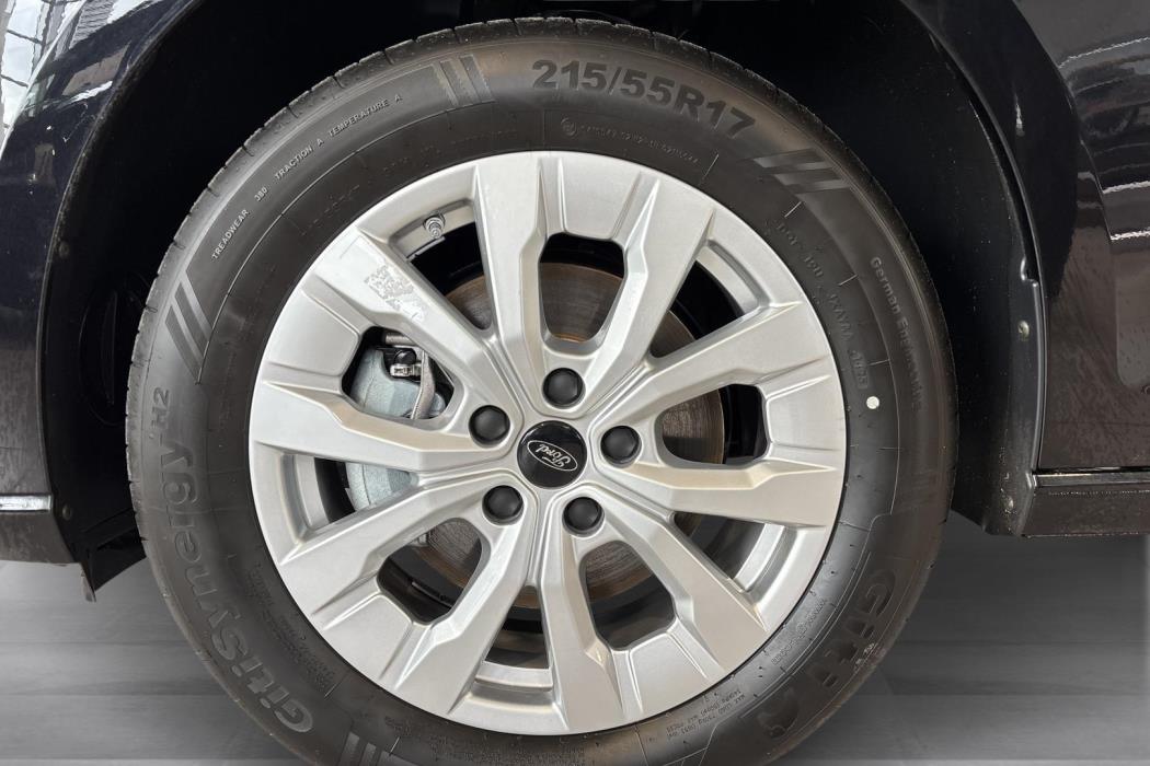 FORD Grand Tourneo Connec 2025
