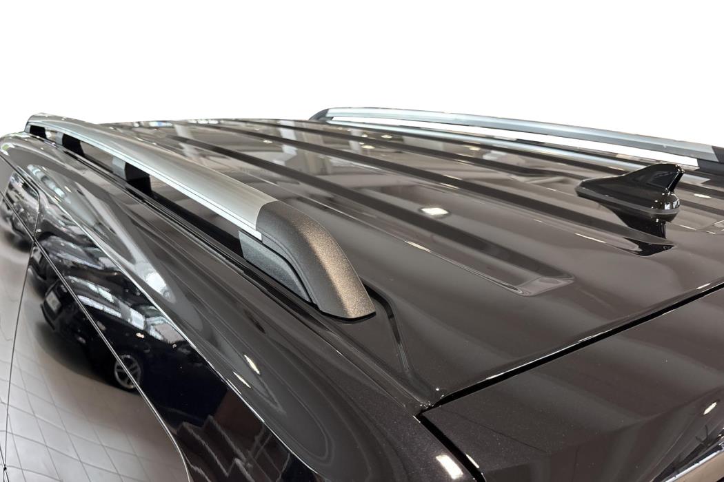 FORD Grand Tourneo Connec 2025