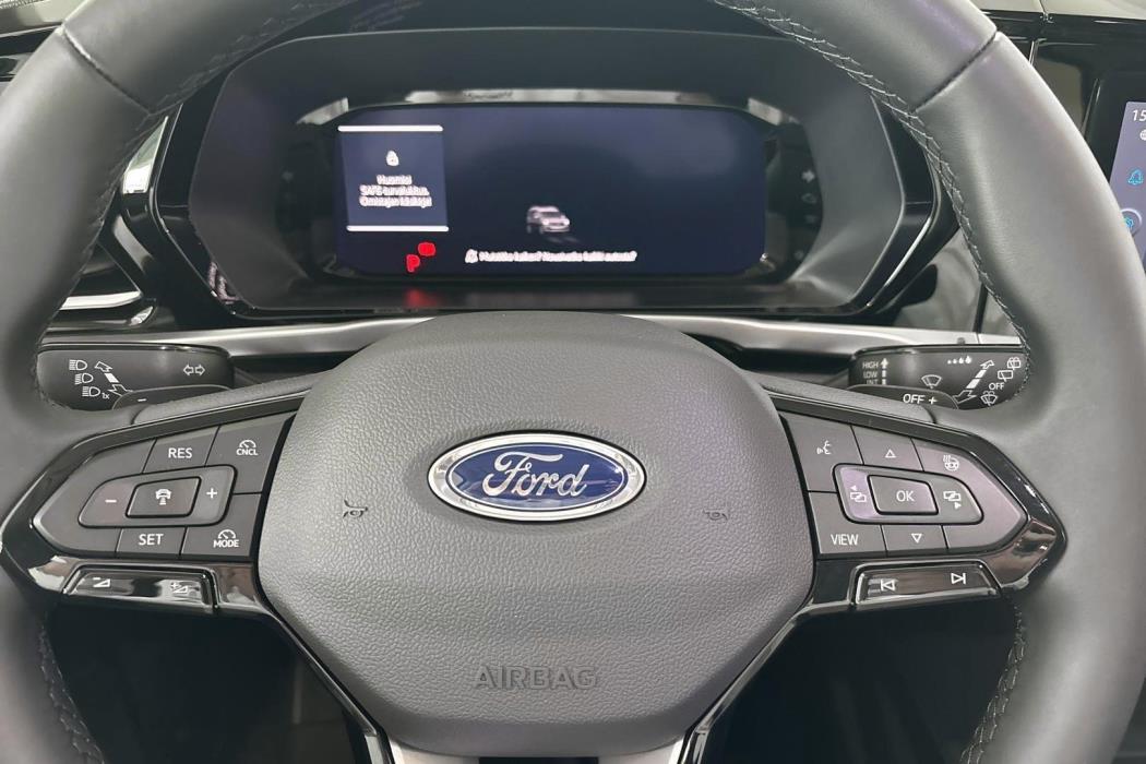 FORD Grand Tourneo Connec 2025